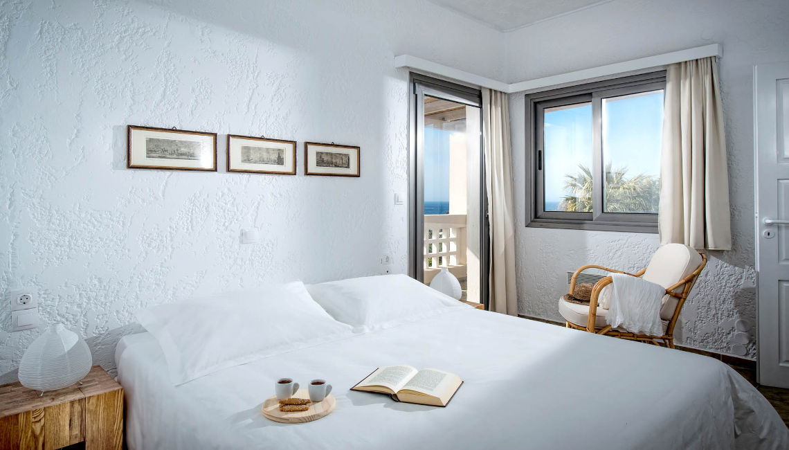 Almyra Houses Room